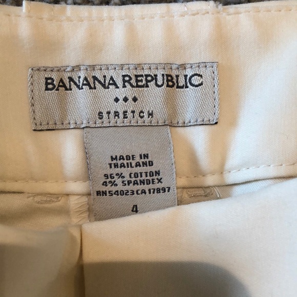 Banana Republic Cream Chinos Classic Style - Picture 3 of 7